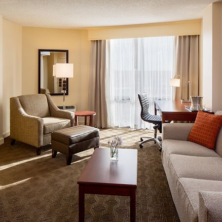 Hilton Houston Galleria Area Exterior photo