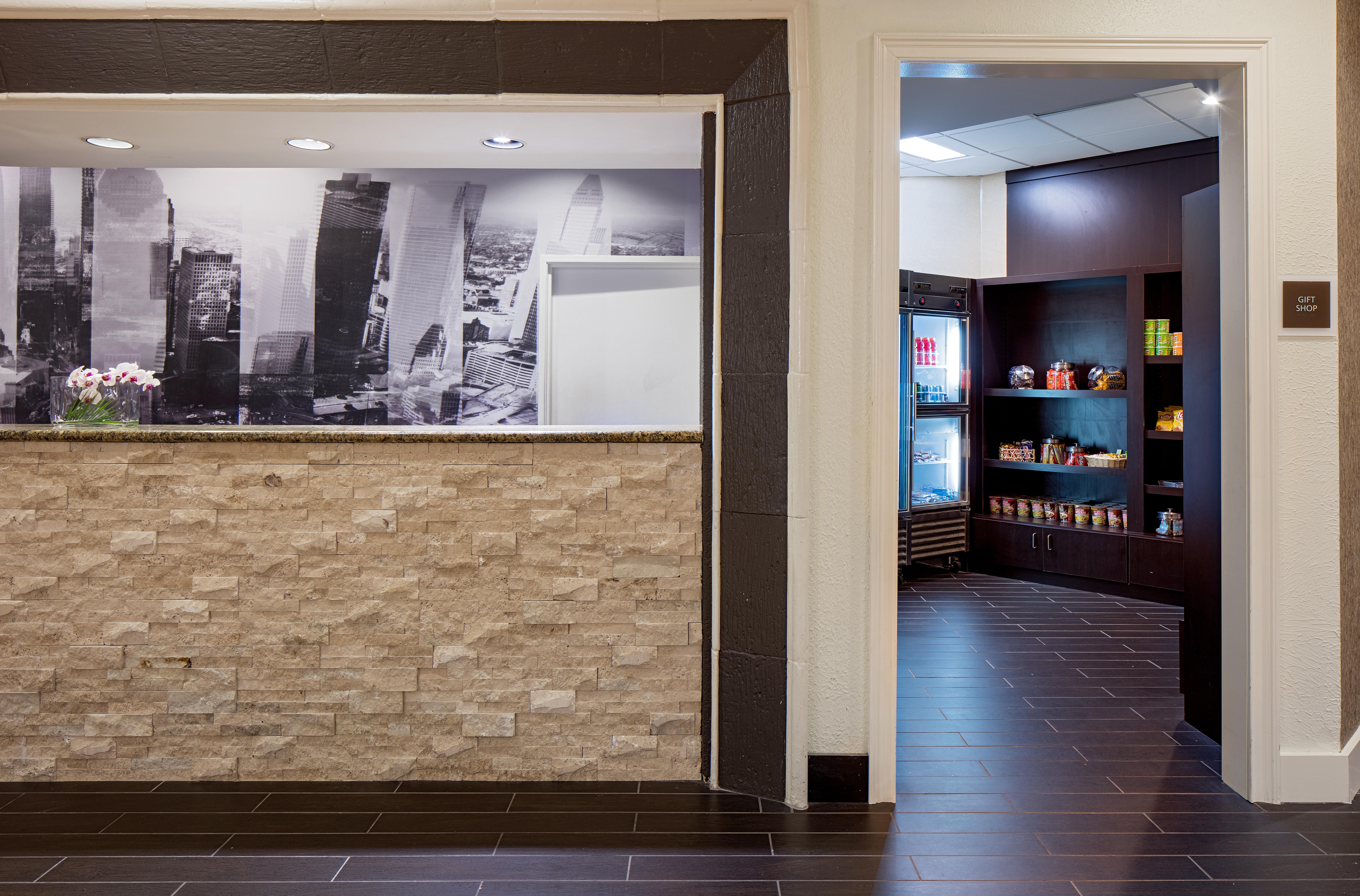 Hilton Houston Galleria Area Exterior photo