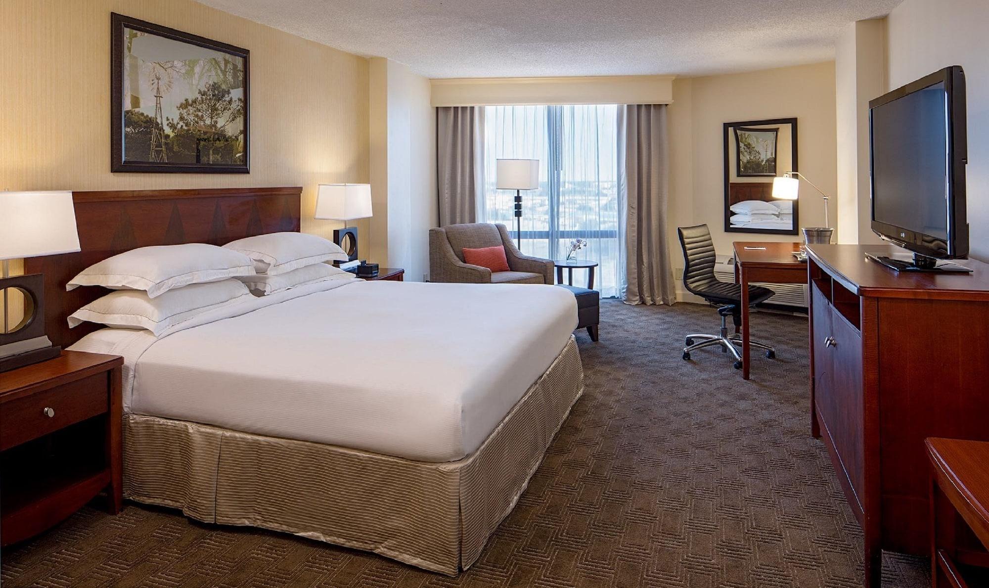 Hilton Houston Galleria Area Exterior photo