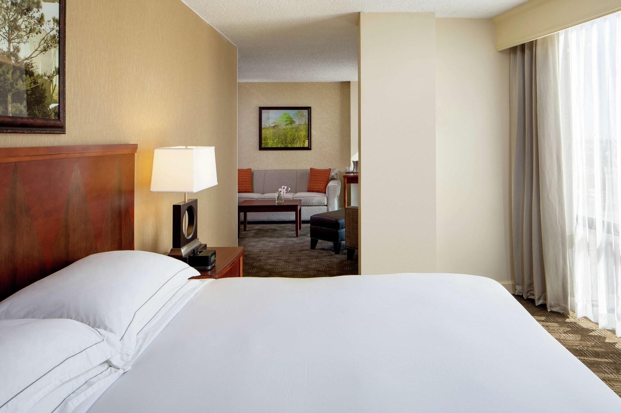 Hilton Houston Galleria Area Exterior photo