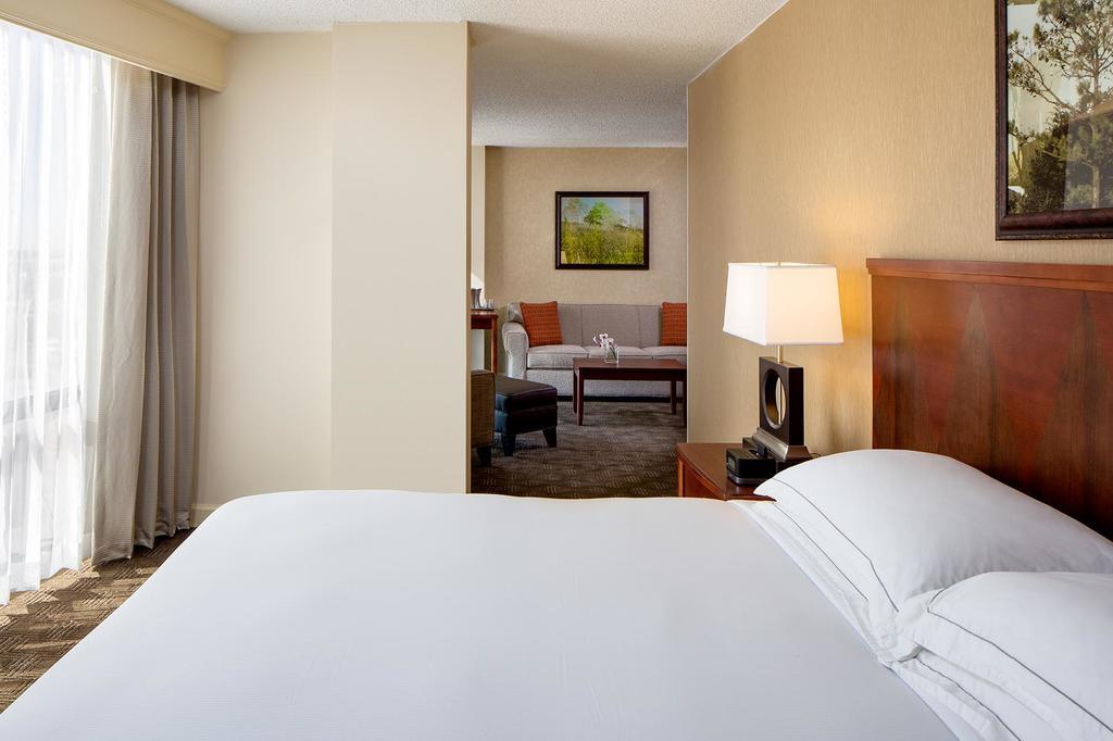 Hilton Houston Galleria Area Room photo